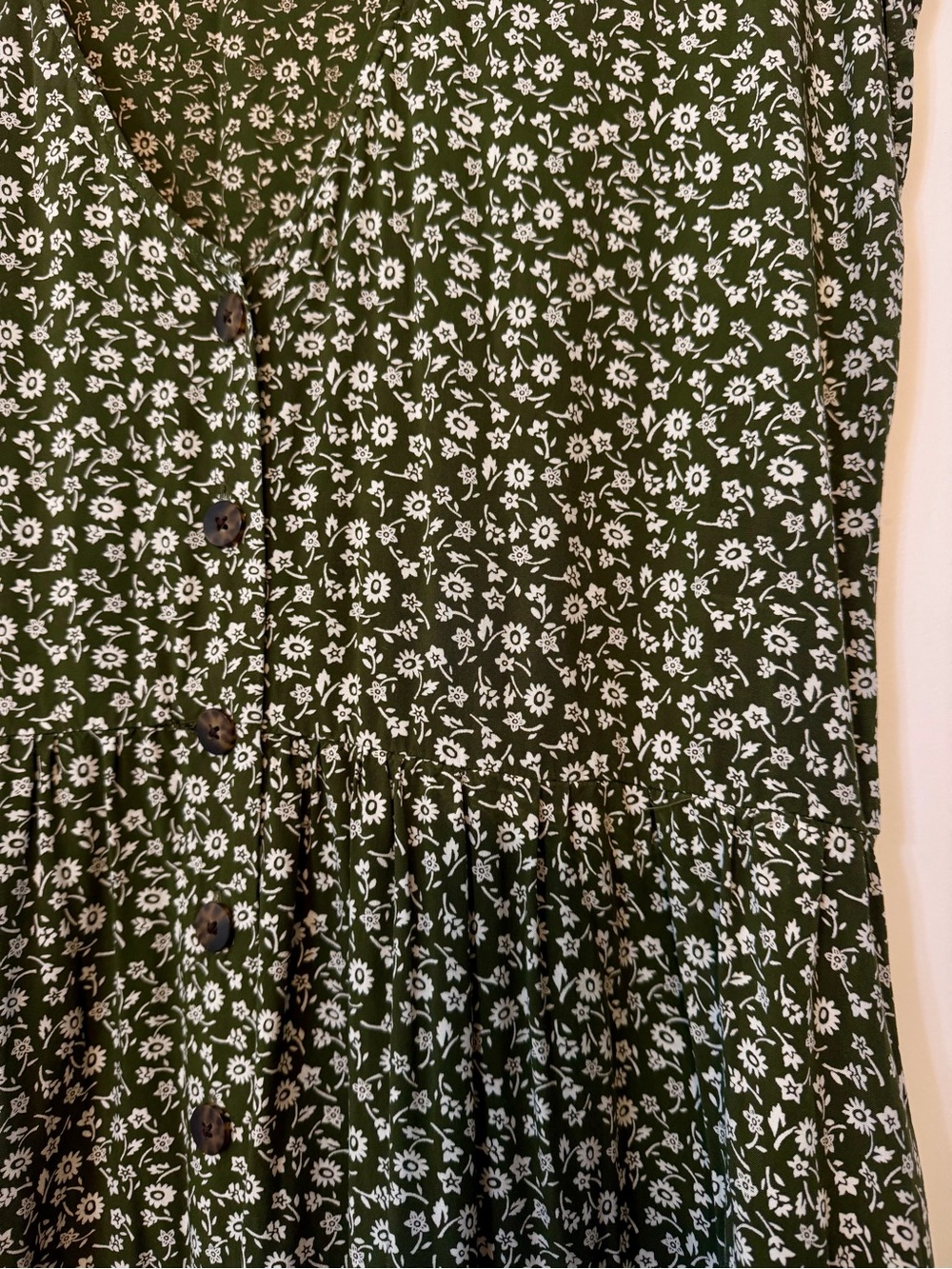 Madewell Campden Daisies Green Midi Dress Button Up Size Medium - Picture 5 of 11